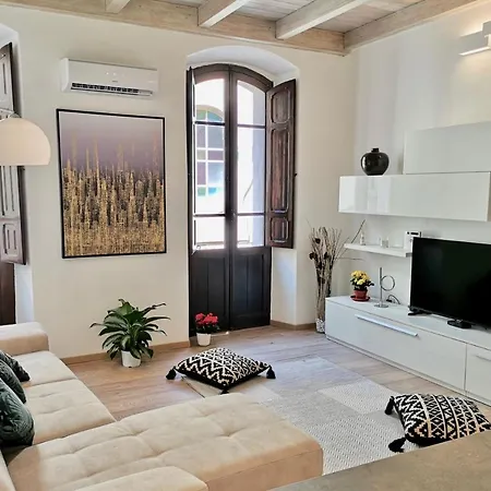 Nel Cuore Del Centro Storico Con Comfort E Stile *