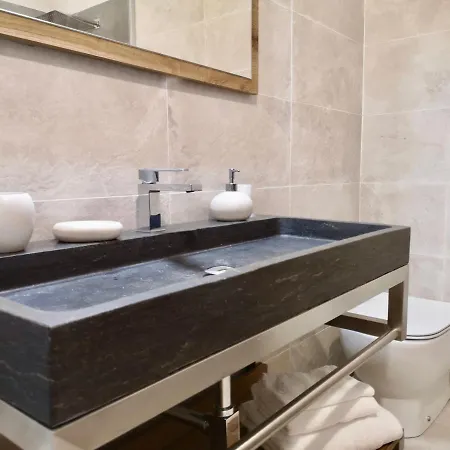 Nel Cuore Del Centro Storico Con Comfort E Stile *